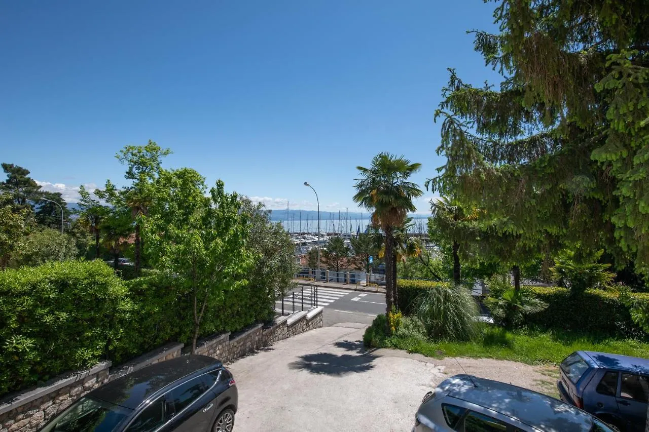 Ičići Apartment Rubinic