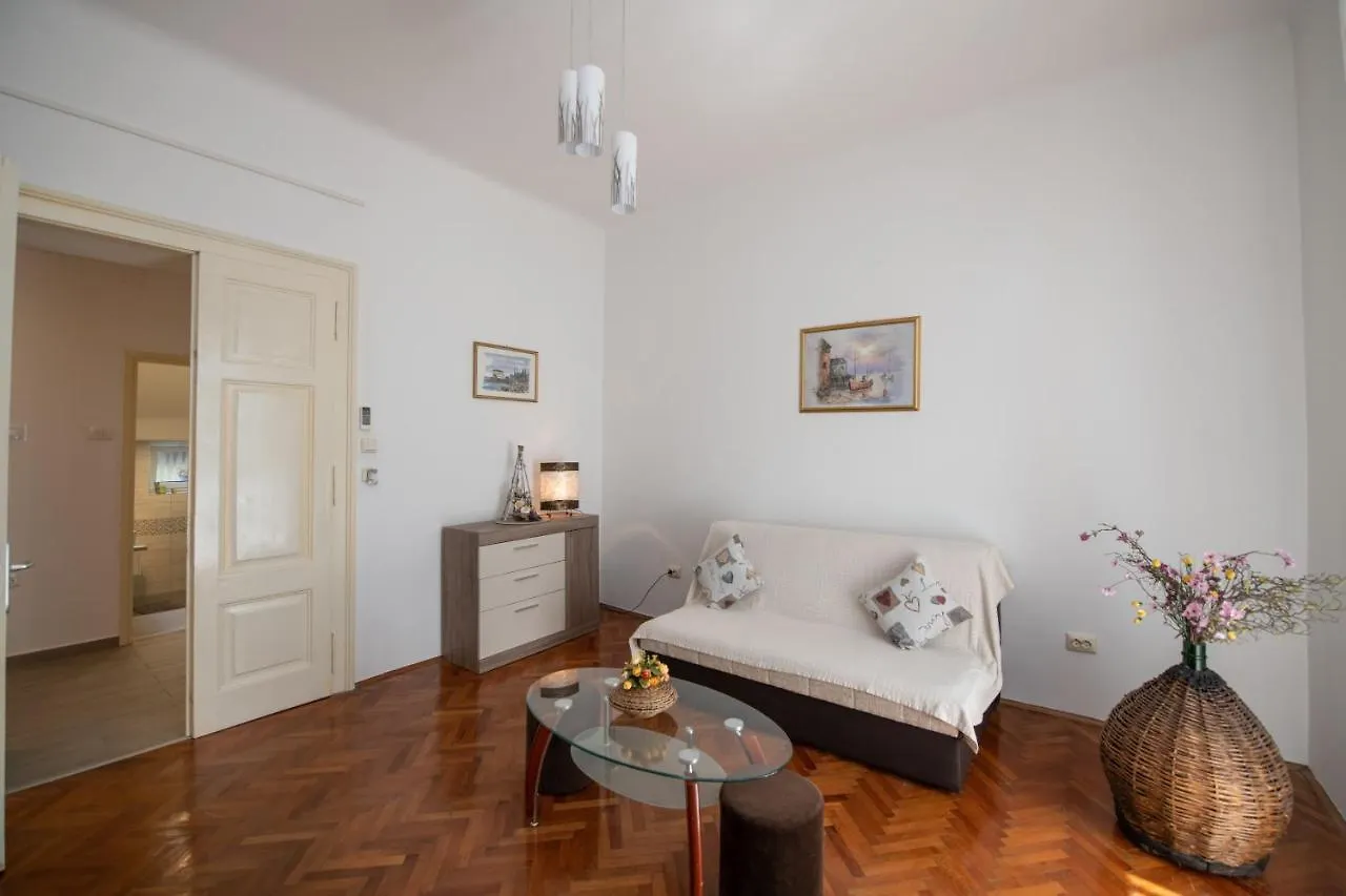 Apartment Rubinic Icici Croatia